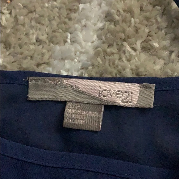 Forever21 beach cover up - Picture 3 of 3